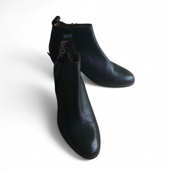 Journee Signature Womens Black Genuine Leather Charlotte Ankle Bootie Size 9 main image 11